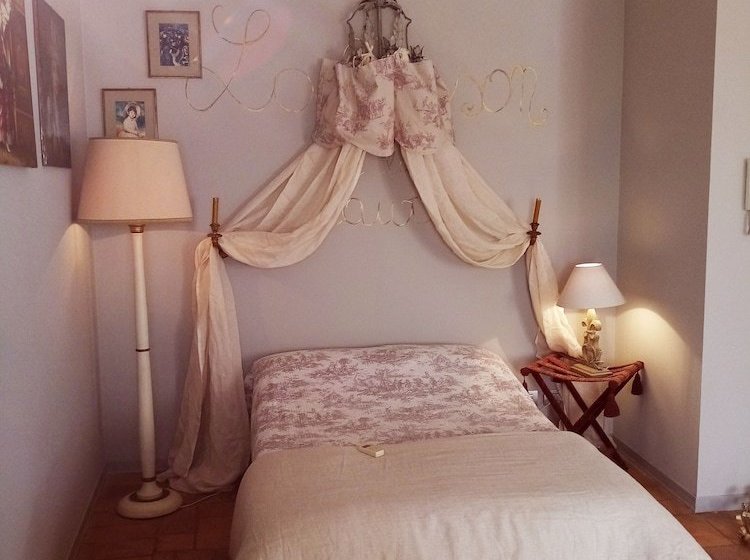 민박 Romantica Todi