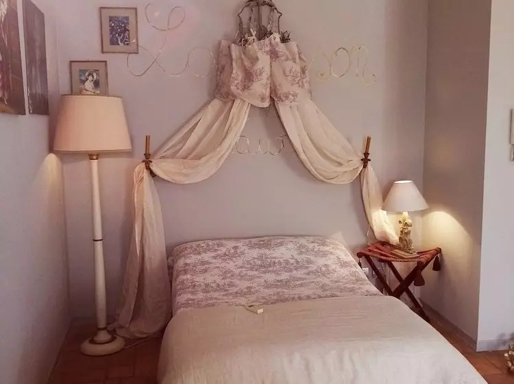 ベッドアンドブレックファースト Romantica Todi