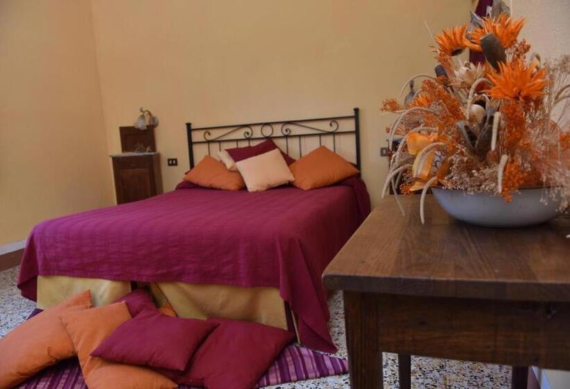 교외 호텔 Agriturismo Le Casaline