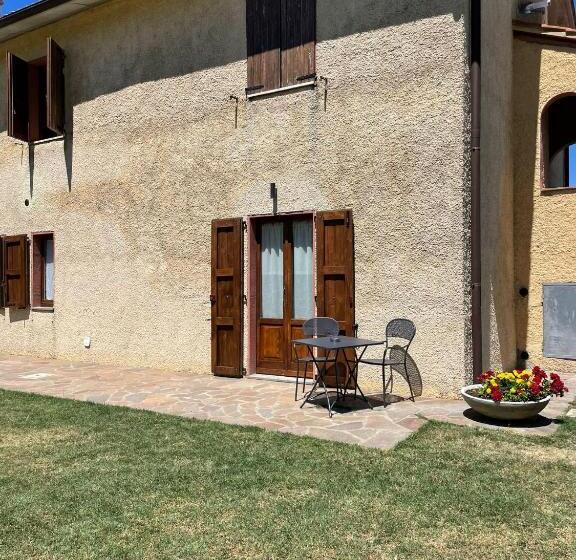 교외 호텔 Agriturismo Le Casaline