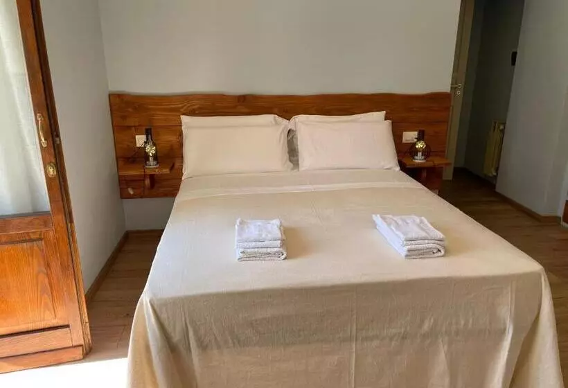 Maaseutuhotelli Agriturismo Le Casaline