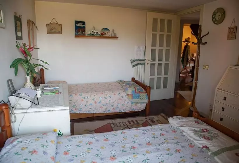 Aamiaismajoitus (B&B) Villa Il Noce