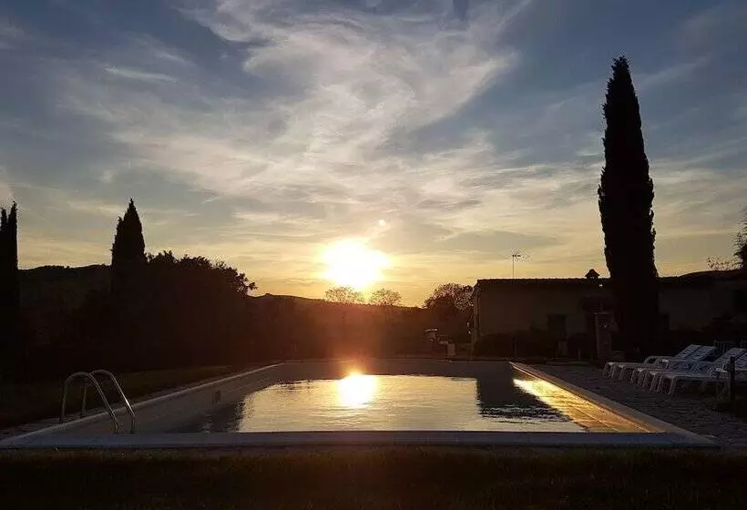 田舎風ホテル Agriturismo Il Poderino