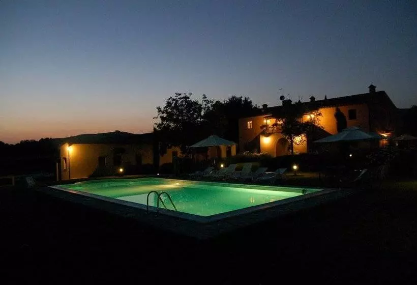 田舎風ホテル Agriturismo Il Poderino