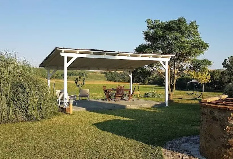 田舎風ホテル Agriturismo Il Poderino