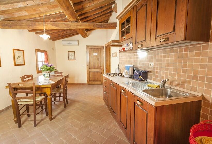 בית מלון כפרי Borgo La Grancia