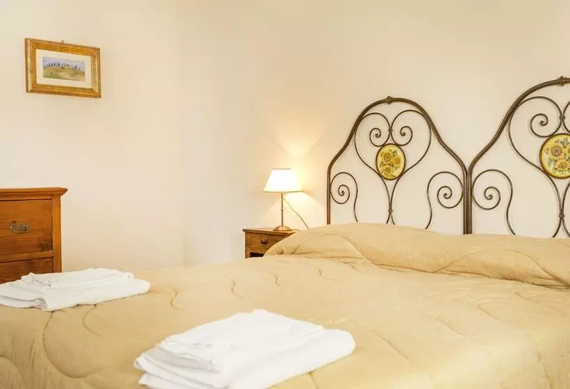 Maaseutuhotelli Borgo La Grancia