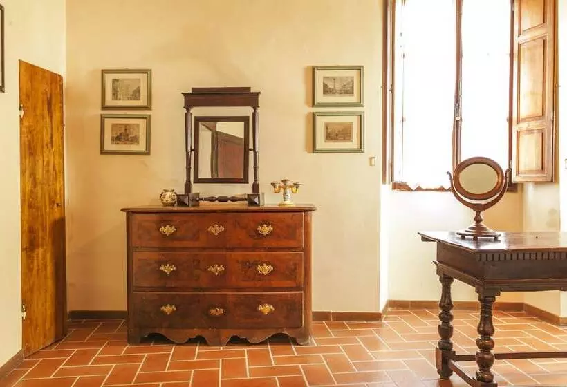 Maaseutuhotelli Borgo La Grancia