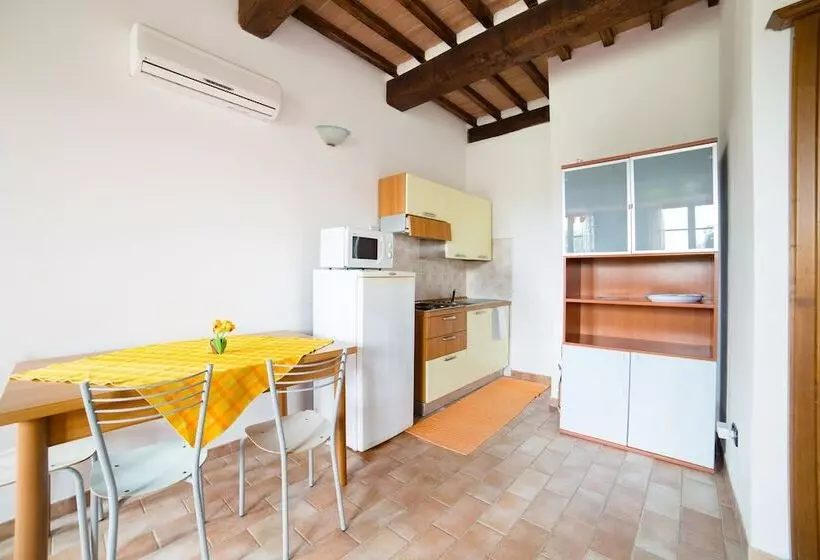 田舎風ホテル Serraiola Alta