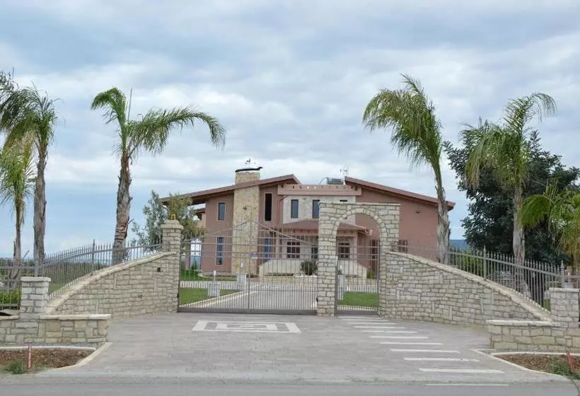 Aamiaismajoitus (B&B) Prima Luce