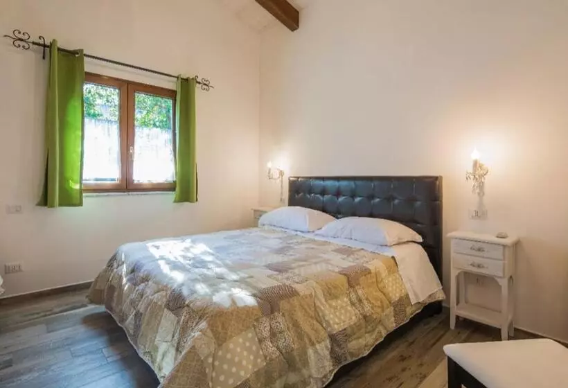 Aamiaismajoitus (B&B) Villa Le Favole