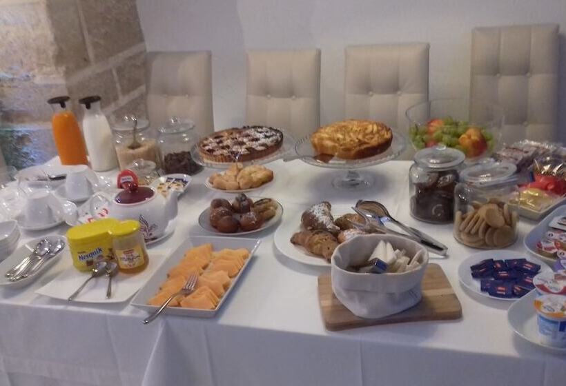 Хостел Sax Palazzo Sarro