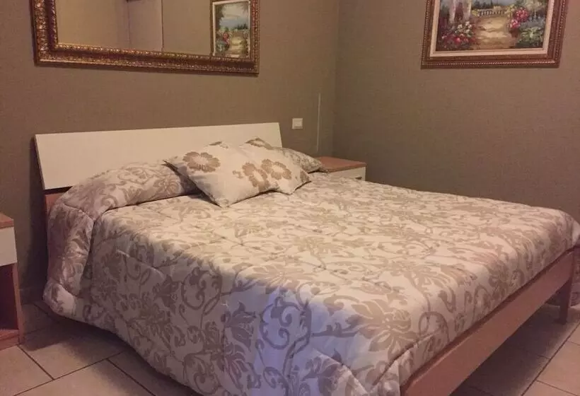 簡易ホテル Sax Palazzo Sarro