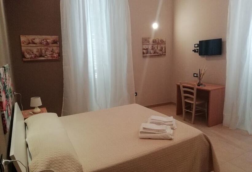 Хостел Sax Palazzo Sarro