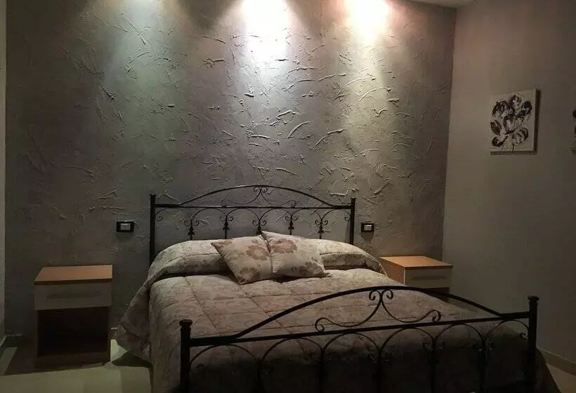 簡易ホテル Sax Palazzo Sarro