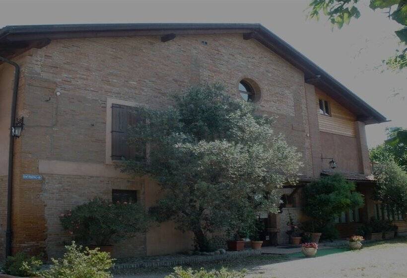 교외 호텔 Agriturismo L Ulivo