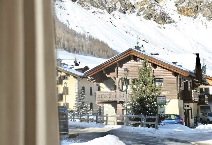 ペンション Appartamenti Brunnlein
