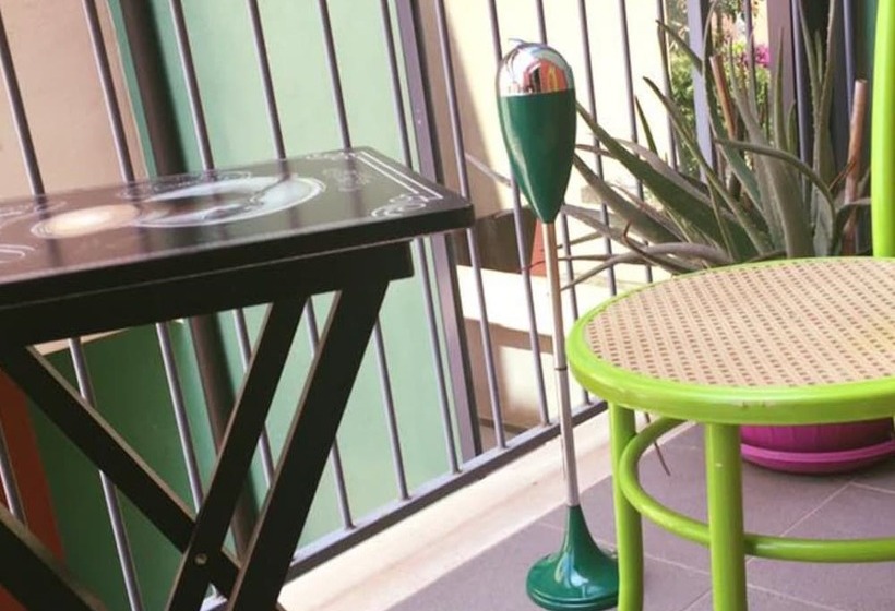 تختخواب و صبحانه Civico 44