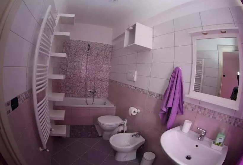 ベッドアンドブレックファースト Cusanarella Mia