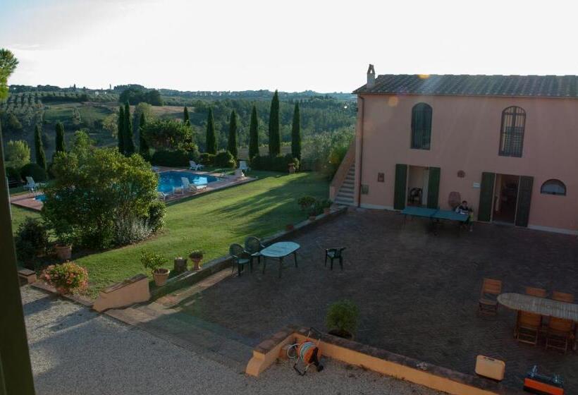 בית מלון כפרי Agriturismo La Colombaia