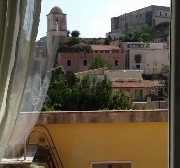 Santa Lucia B&b