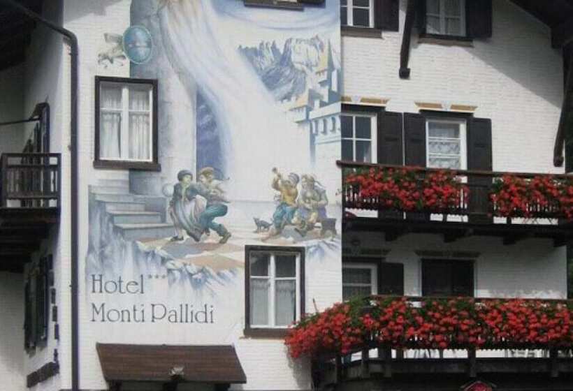 בית מלון כפרי Monti Pallidi