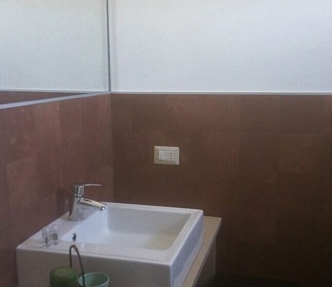 בית מלון כפרי Olivandro