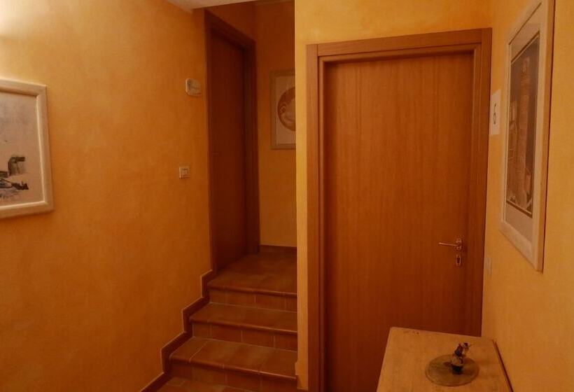 Пансион Affitta Camere San Miniato