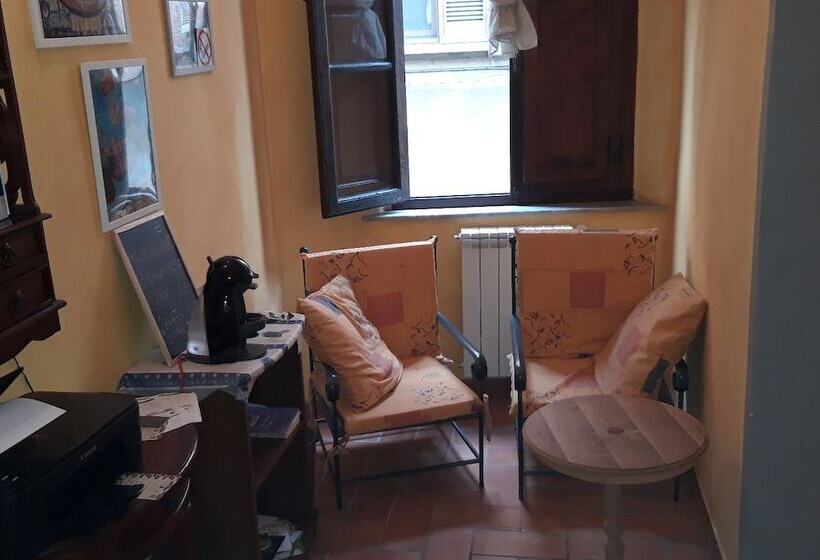 Пансион Affitta Camere San Miniato