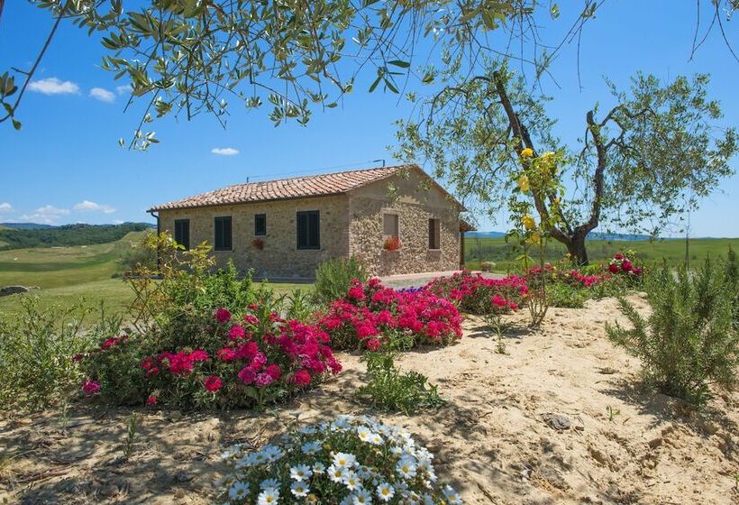 בית מלון כפרי Agriturismo Panieracci