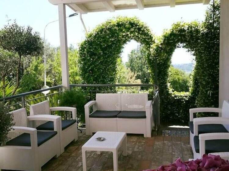 فندق Villa Aniana