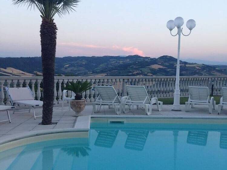 فندق Villa Aniana