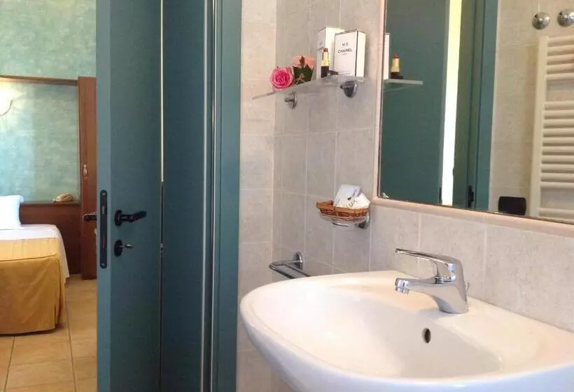 Hotelli Villa Aniana