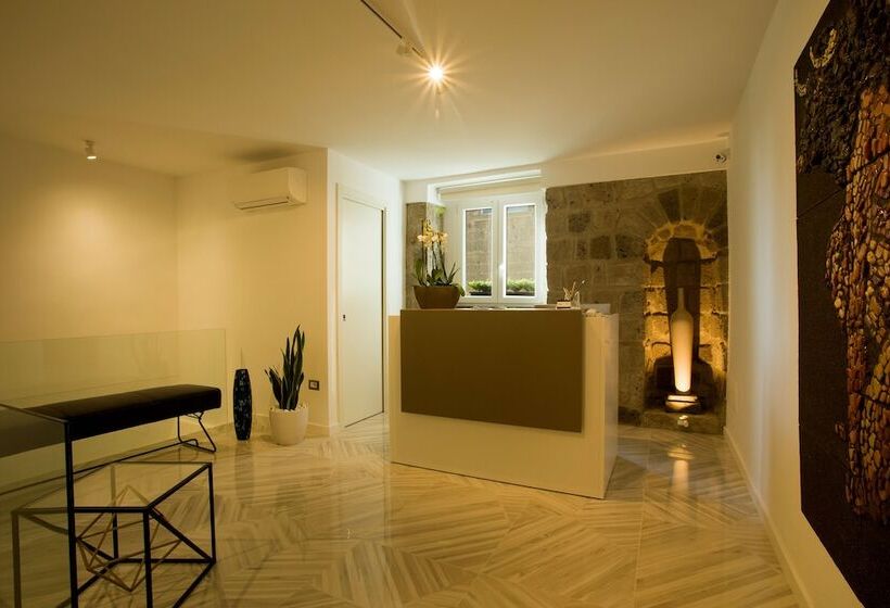 تختخواب و صبحانه La Chiaja Art&relais