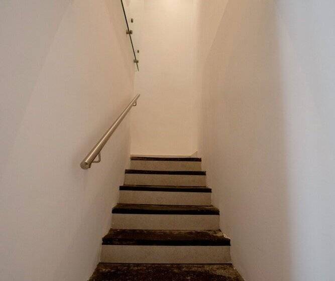 تختخواب و صبحانه La Chiaja Art&relais