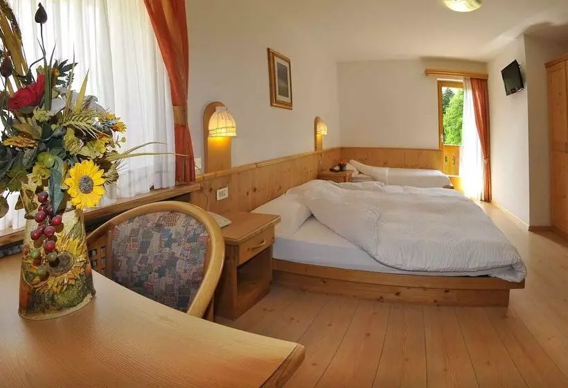 ホテル Albergo Nido Verde