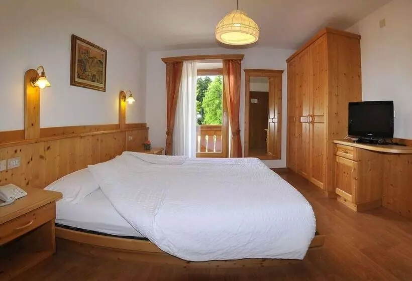ホテル Albergo Nido Verde