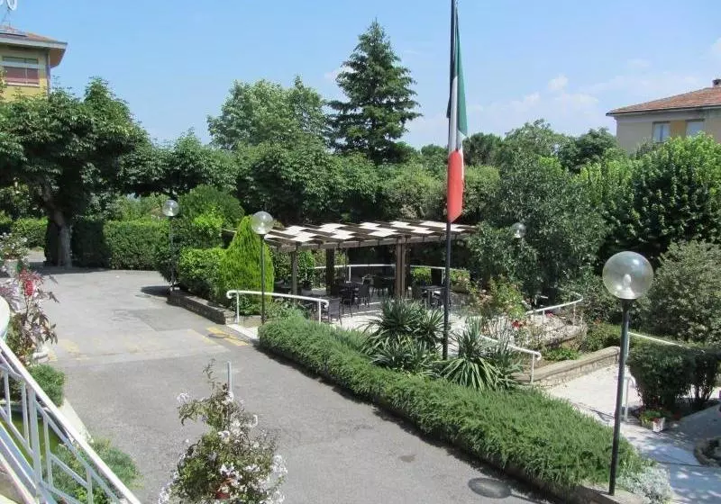 ホテル Albergo Savoia Palace