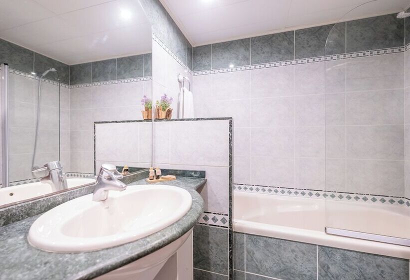 Aparthotel Napols   Abapart