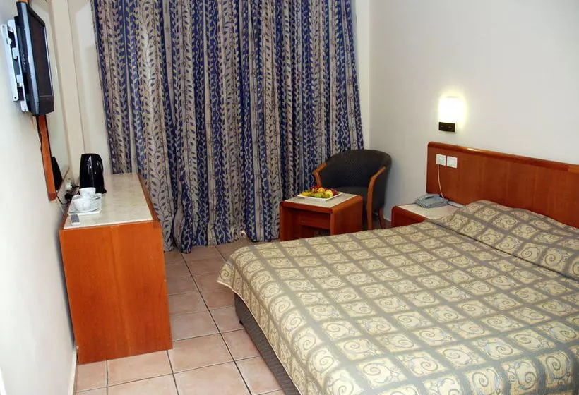 ホテル Comfort  Eilat