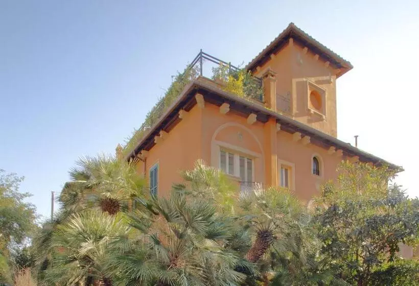 בית מלון כפרי Aventino