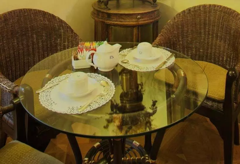 בית מלון כפרי Aventino