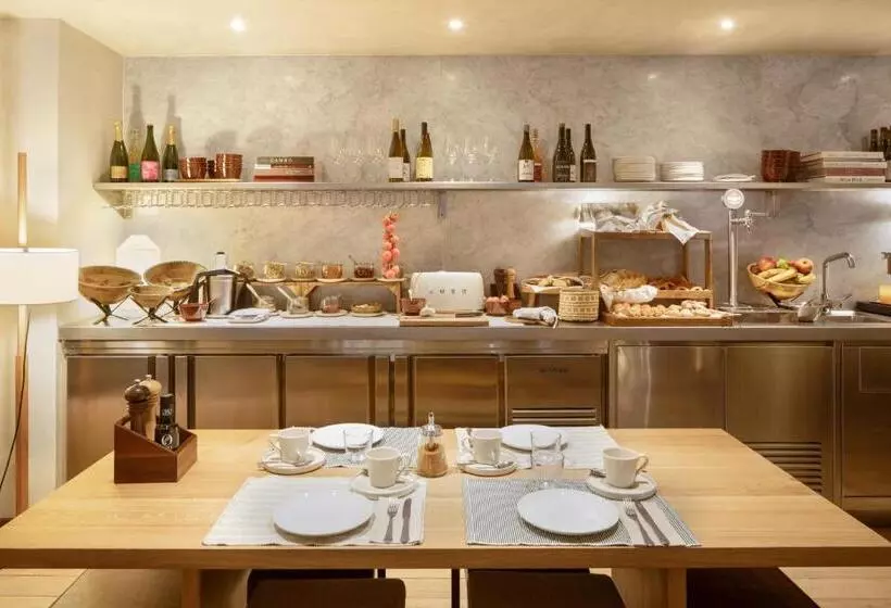 Отель Casa Teva Barcelona