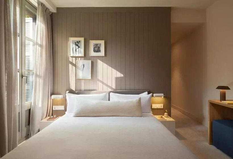 Отель Casa Teva Barcelona