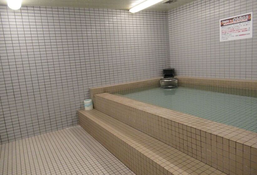 בית מלון כפרי Crown Hills Kokura