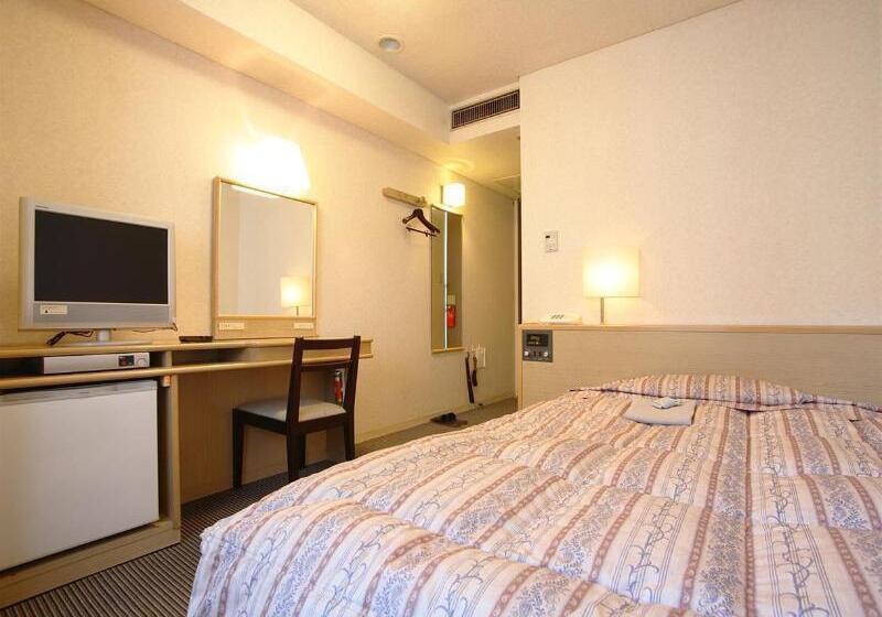 בית מלון כפרי Crown Hills Kokura