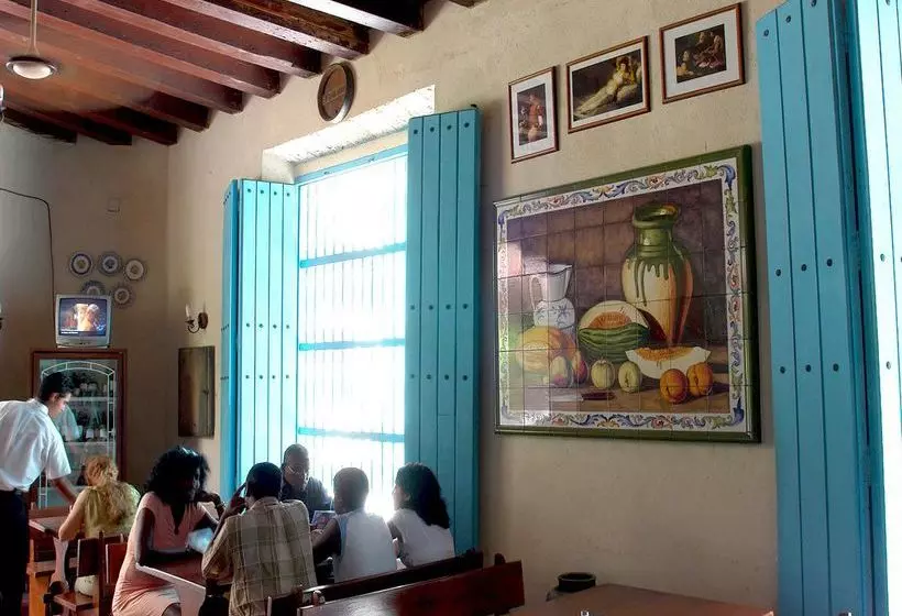 ホテル El Comendador