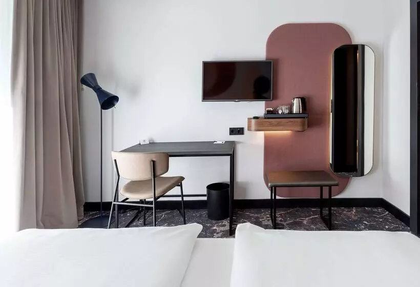 Отель Mercure Mainz City Center