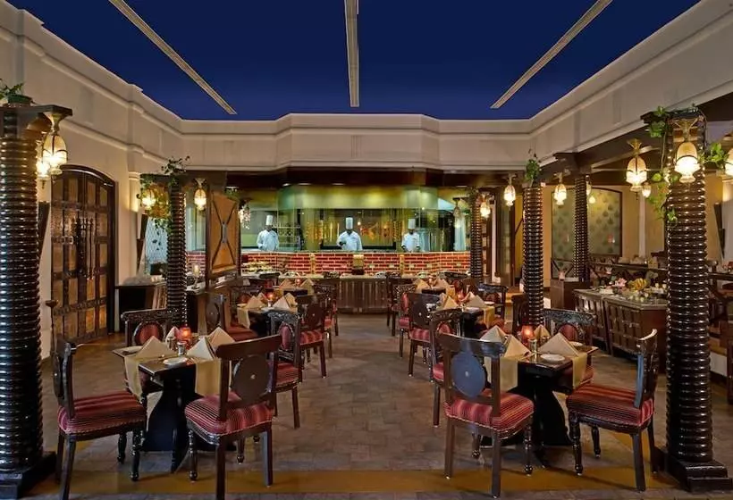 فندق Noor Us Sabah Palace