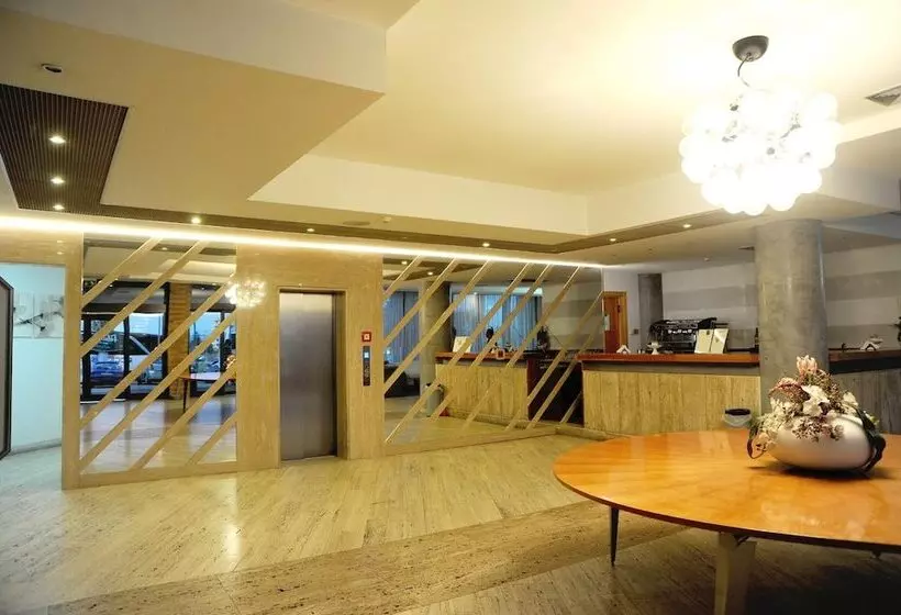 בית מלון כפרי Palace Inn Rome Fiano